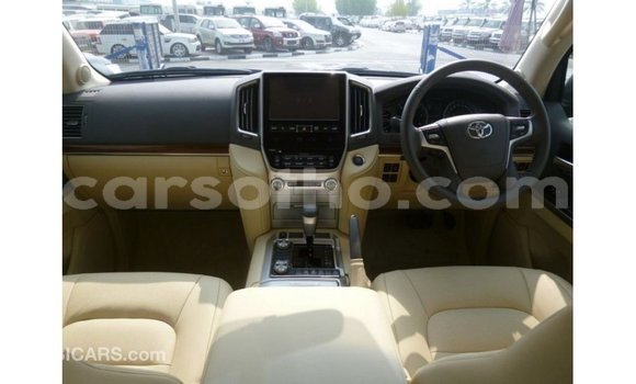 Buy Import Toyota Land Cruiser Blue Car in Import - Dubai in Maseru Buy Import Toyota Land Cruiser Blue Car in Import - Dubai in Maseru