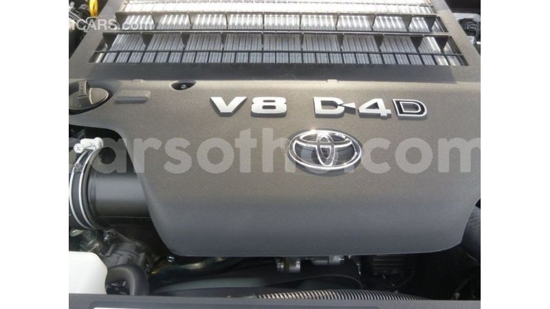 Big with watermark toyota land cruiser maseru import dubai 16499