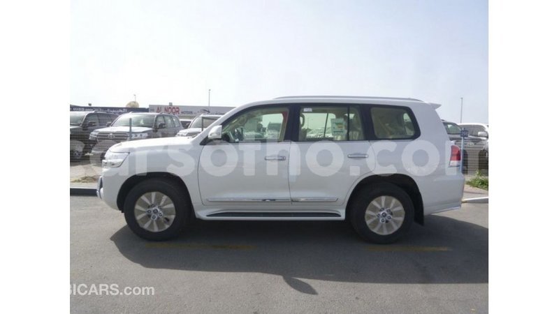 Big with watermark toyota land cruiser maseru import dubai 16501