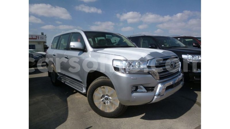 Big with watermark toyota land cruiser maseru import dubai 16502