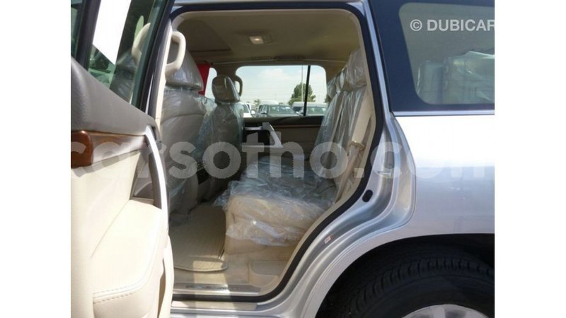 Big with watermark toyota land cruiser maseru import dubai 16503