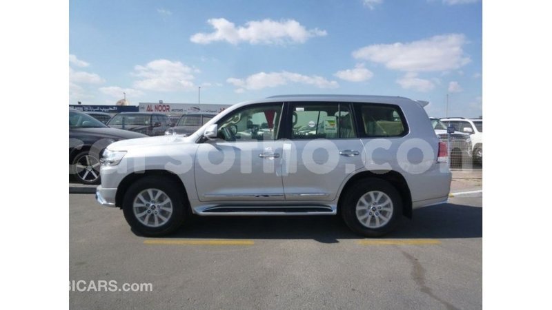 Big with watermark toyota land cruiser maseru import dubai 16503