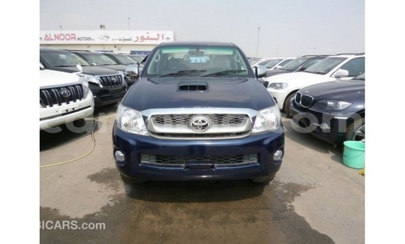 اشتري Imported Toyota Hilux Blue سيارة في Import - Dubai في Maseru اشتري Imported Toyota Hilux Blue سيارة في Import - Dubai في Maseru