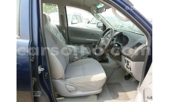 اشتري Imported Toyota Hilux Blue سيارة في Import - Dubai في Maseru اشتري Imported Toyota Hilux Blue سيارة في Import - Dubai في Maseru