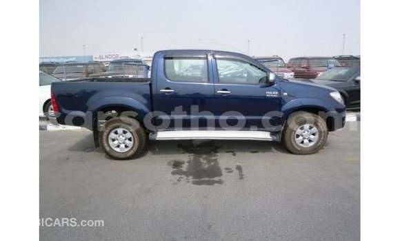 اشتري Imported Toyota Hilux Blue سيارة في Import - Dubai في Maseru اشتري Imported Toyota Hilux Blue سيارة في Import - Dubai في Maseru