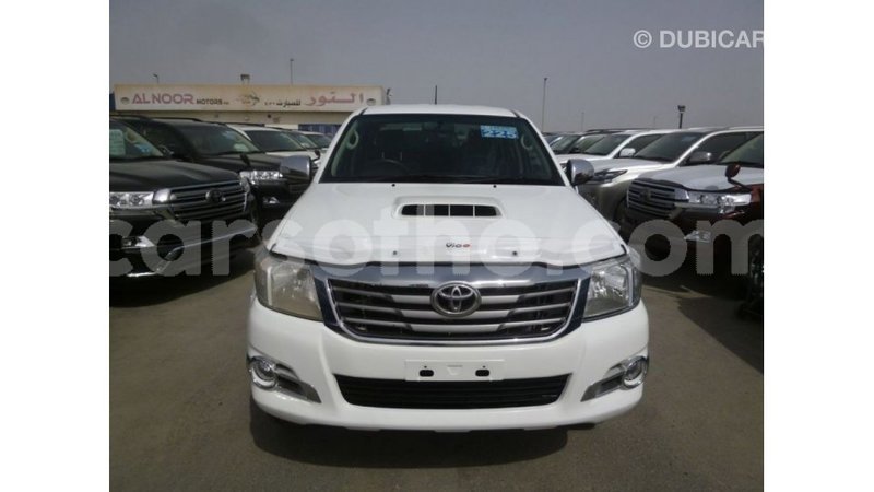 Big with watermark toyota hilux maseru import dubai 16509