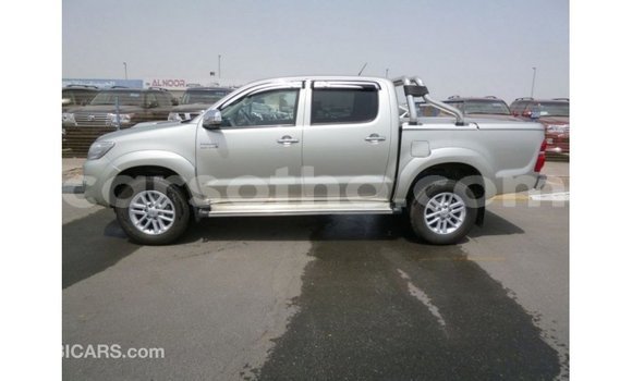 اشتري Imported Toyota Hilux Other سيارة في Import - Dubai في Maseru اشتري Imported Toyota Hilux Other سيارة في Import - Dubai في Maseru
