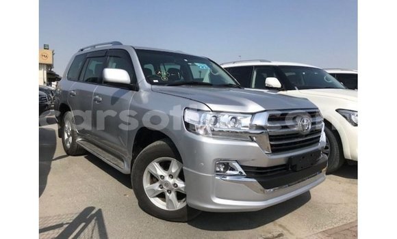 Sayi Imported Toyota Land Cruiser Other Mota in Import - Dubai a Maseru Sayi Imported Toyota Land Cruiser Other Mota in Import - Dubai a Maseru