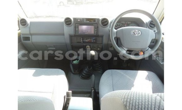 اشتري Imported Toyota Land Cruiser Beige سيارة في Import - Dubai في Maseru اشتري Imported Toyota Land Cruiser Beige سيارة في Import - Dubai في Maseru