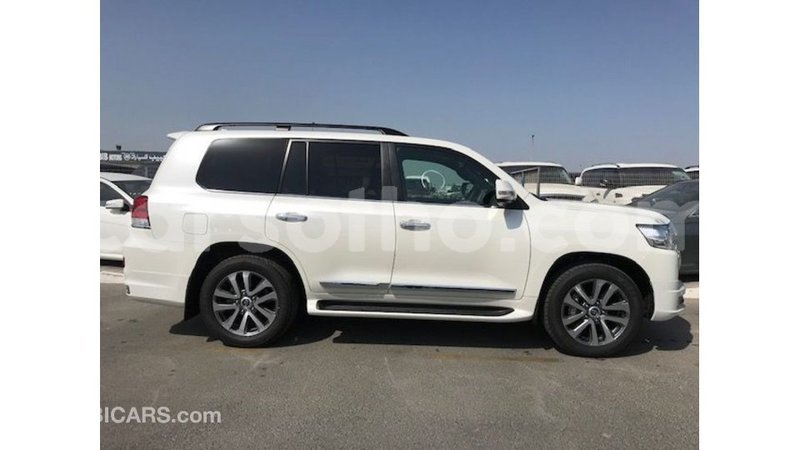 Big with watermark toyota land cruiser maseru import dubai 16531