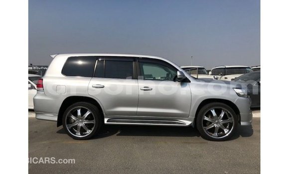 Acheter Import Voiture Toyota Land Cruiser Autre à Import - Dubai, Maseru Acheter Import Voiture Toyota Land Cruiser Autre à Import - Dubai, Maseru