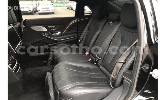 Sayi Imported Mercedes-Benz 190 Black Mota in Import - Dubai a Maseru Sayi Imported Mercedes-Benz 190 Black Mota in Import - Dubai a Maseru