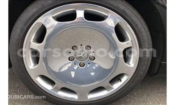 Sayi Imported Mercedes-Benz 190 Black Mota in Import - Dubai a Maseru Sayi Imported Mercedes-Benz 190 Black Mota in Import - Dubai a Maseru