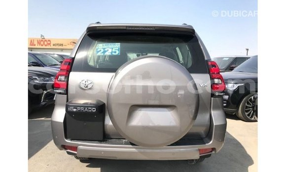 Sayi Imported Toyota Prado Brown Mota in Import - Dubai a Maseru Sayi Imported Toyota Prado Brown Mota in Import - Dubai a Maseru