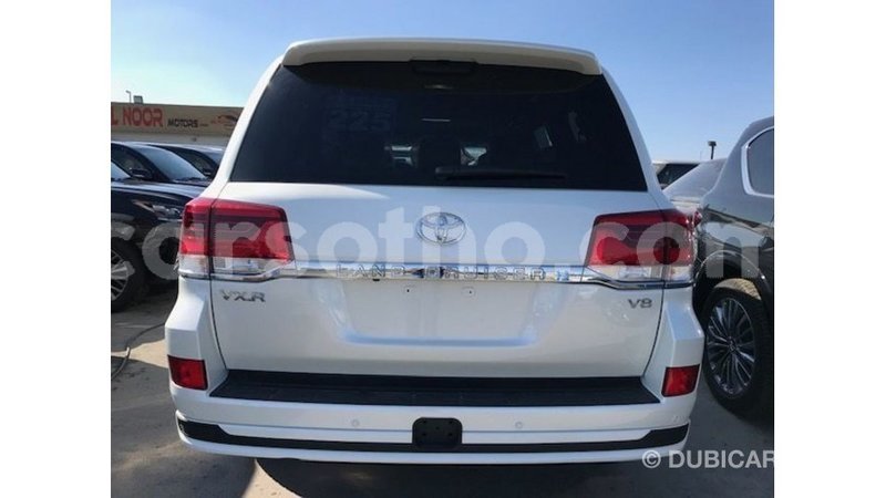 Big with watermark toyota land cruiser maseru import dubai 16535