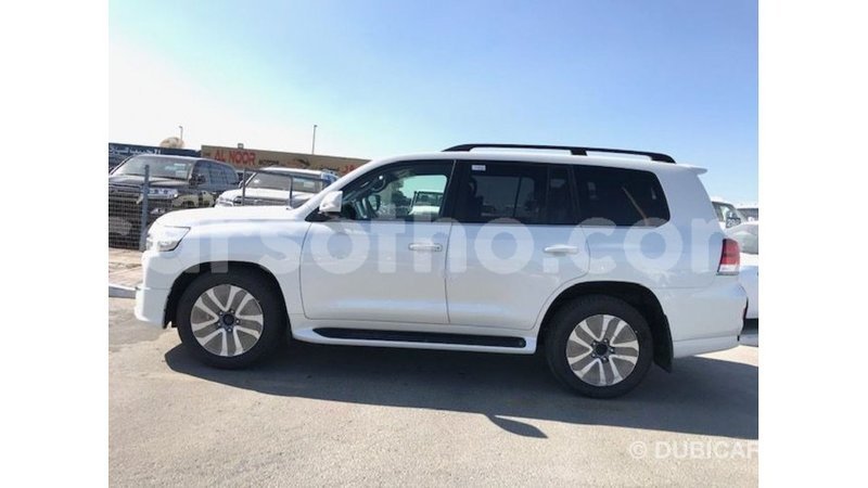 Big with watermark toyota land cruiser maseru import dubai 16535