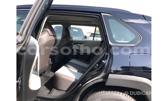 Sayi Imported Toyota 4Runner Black Mota in Import - Dubai a Maseru Sayi Imported Toyota 4Runner Black Mota in Import - Dubai a Maseru