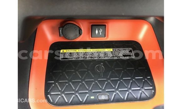 Sayi Imported Toyota 4Runner Black Mota in Import - Dubai a Maseru Sayi Imported Toyota 4Runner Black Mota in Import - Dubai a Maseru