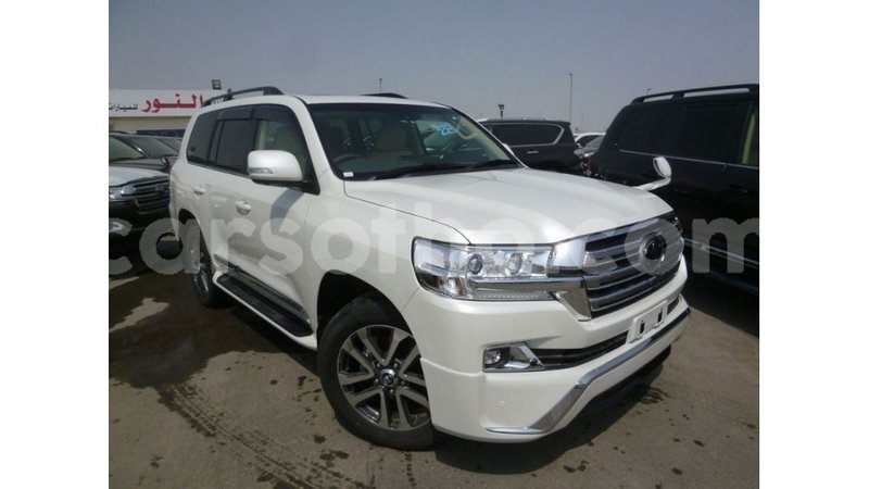 Big with watermark toyota land cruiser maseru import dubai 16539