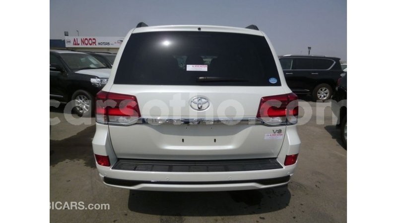 Big with watermark toyota land cruiser maseru import dubai 16539