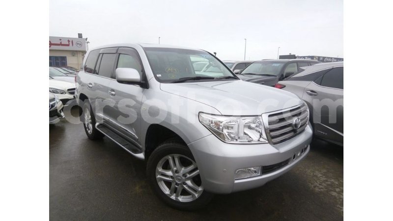 Big with watermark toyota land cruiser maseru import dubai 16540