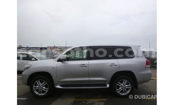 اشتري Imported Toyota Land Cruiser Other سيارة في Import - Dubai في Maseru اشتري Imported Toyota Land Cruiser Other سيارة في Import - Dubai في Maseru