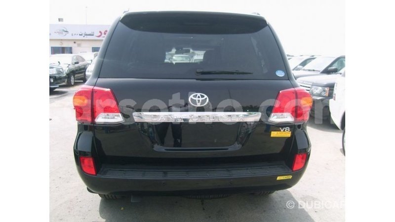 Big with watermark toyota land cruiser maseru import dubai 16543