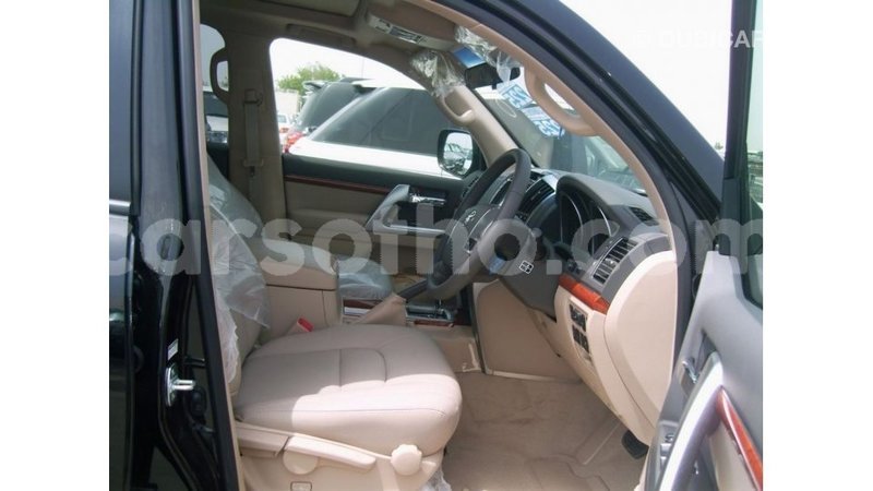 Big with watermark toyota land cruiser maseru import dubai 16543