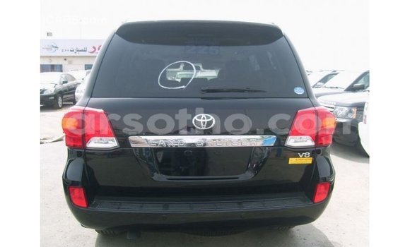 اشتري Imported Toyota Land Cruiser Black سيارة في Import - Dubai في Maseru اشتري Imported Toyota Land Cruiser Black سيارة في Import - Dubai في Maseru