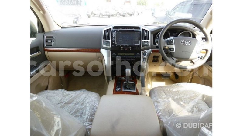 Big with watermark toyota land cruiser maseru import dubai 16546