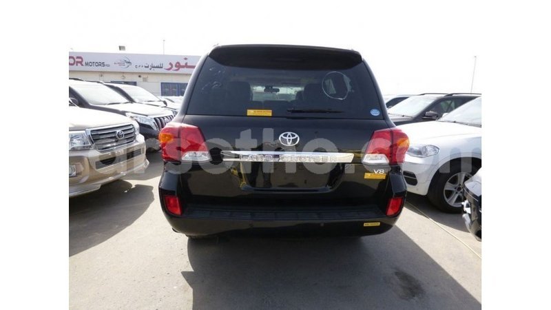 Big with watermark toyota land cruiser maseru import dubai 16546