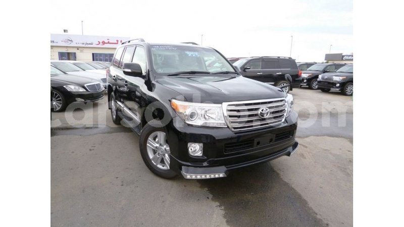 Big with watermark toyota land cruiser maseru import dubai 16547