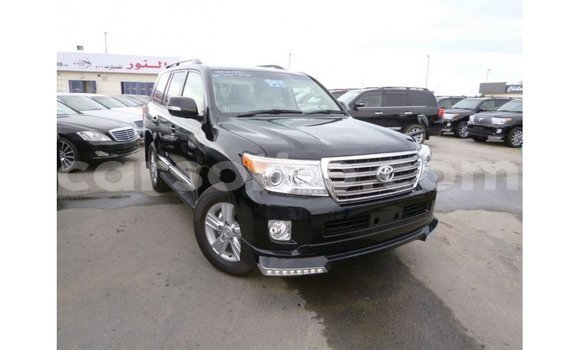 اشتري Imported Toyota Land Cruiser Black سيارة في Import - Dubai في Maseru اشتري Imported Toyota Land Cruiser Black سيارة في Import - Dubai في Maseru