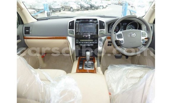 اشتري Imported Toyota Land Cruiser Black سيارة في Import - Dubai في Maseru اشتري Imported Toyota Land Cruiser Black سيارة في Import - Dubai في Maseru