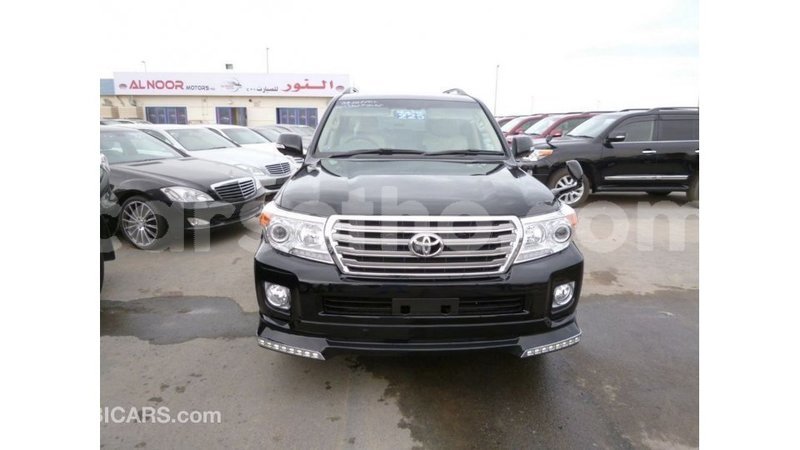 Big with watermark toyota land cruiser maseru import dubai 16547