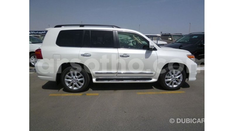 Big with watermark toyota land cruiser maseru import dubai 16548