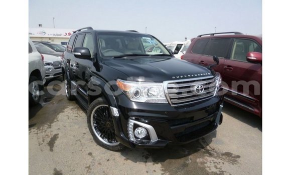 اشتري Imported Toyota Land Cruiser Black سيارة في Import - Dubai في Maseru اشتري Imported Toyota Land Cruiser Black سيارة في Import - Dubai في Maseru
