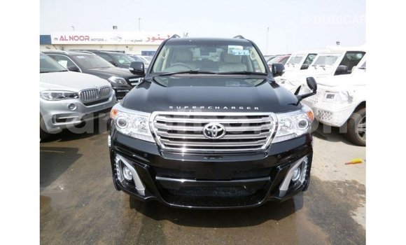 اشتري Imported Toyota Land Cruiser Black سيارة في Import - Dubai في Maseru اشتري Imported Toyota Land Cruiser Black سيارة في Import - Dubai في Maseru