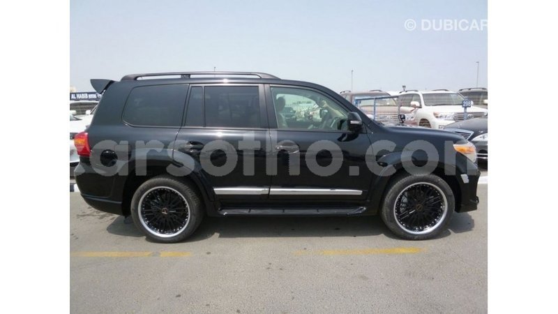 Big with watermark toyota land cruiser maseru import dubai 16549