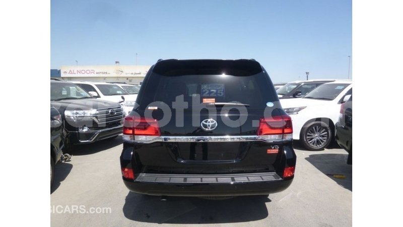 Big with watermark toyota land cruiser maseru import dubai 16552