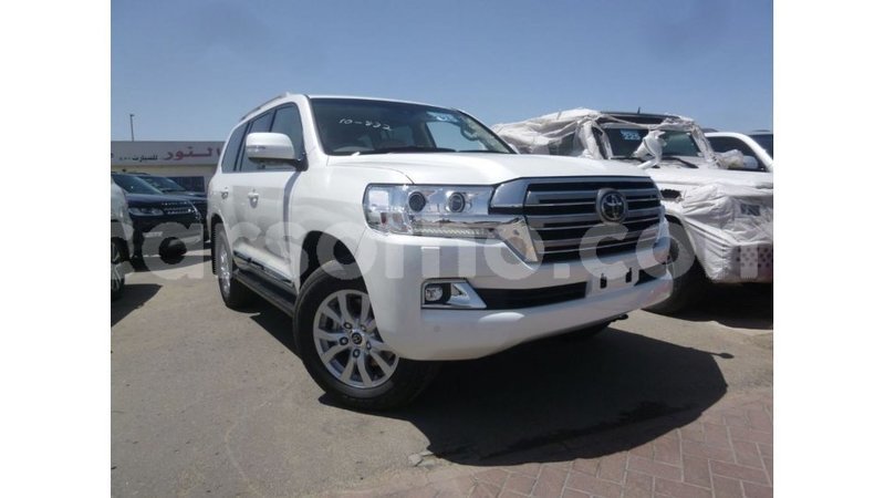 Big with watermark toyota land cruiser maseru import dubai 16553