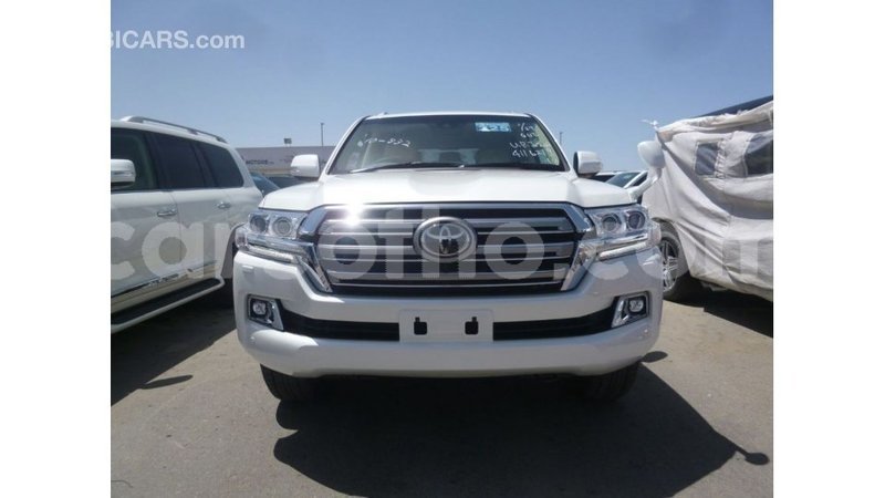 Big with watermark toyota land cruiser maseru import dubai 16553