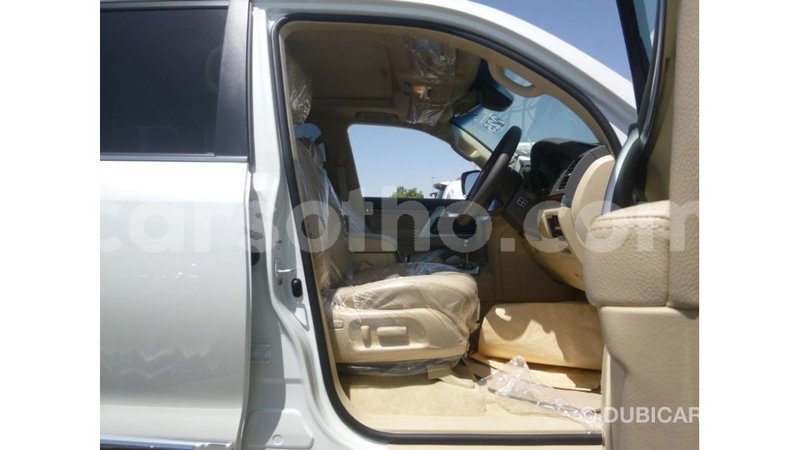 Big with watermark toyota land cruiser maseru import dubai 16553