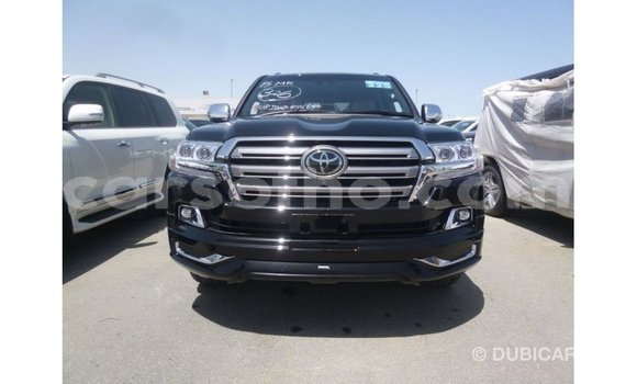 Buy Import Toyota Land Cruiser Black Car in Import - Dubai in Maseru Buy Import Toyota Land Cruiser Black Car in Import - Dubai in Maseru
