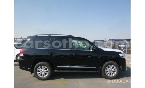 Buy Import Toyota Land Cruiser Black Car in Import - Dubai in Maseru Buy Import Toyota Land Cruiser Black Car in Import - Dubai in Maseru