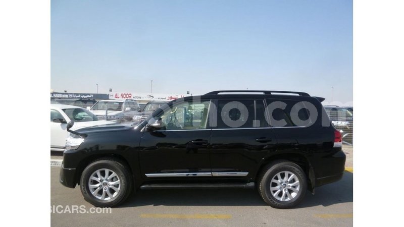 Big with watermark toyota land cruiser maseru import dubai 16557