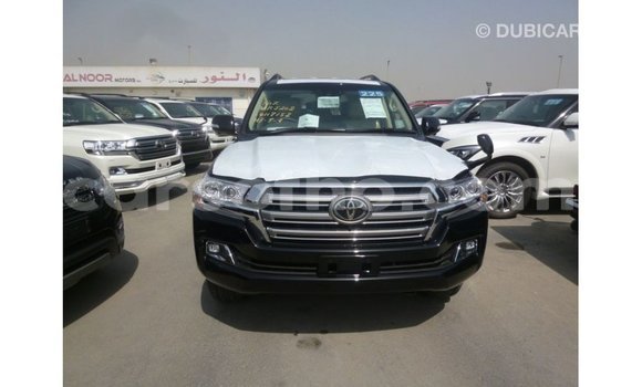 اشتري Imported Toyota Land Cruiser Black سيارة في Import - Dubai في Maseru اشتري Imported Toyota Land Cruiser Black سيارة في Import - Dubai في Maseru