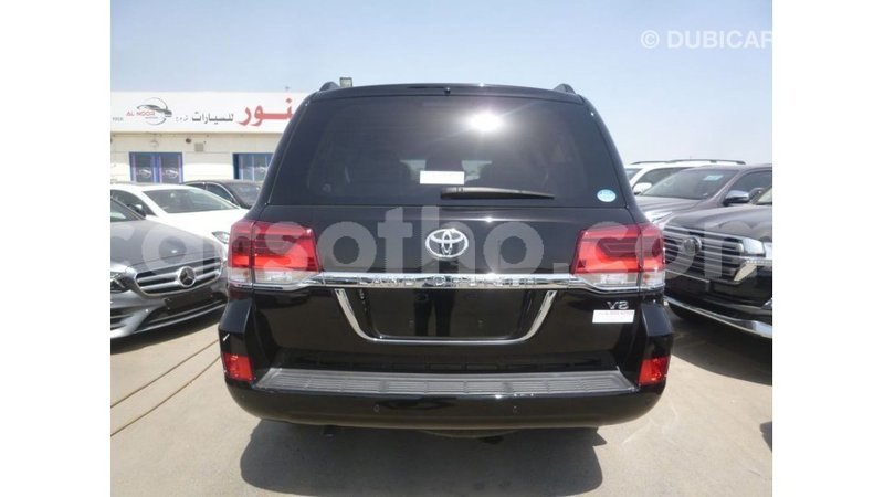 Big with watermark toyota land cruiser maseru import dubai 16559