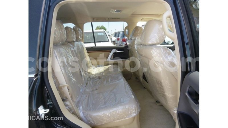 Big with watermark toyota land cruiser maseru import dubai 16560