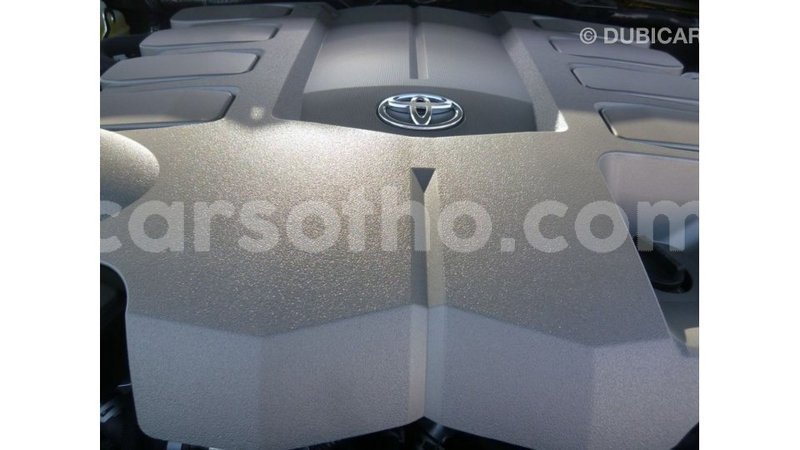 Big with watermark toyota land cruiser maseru import dubai 16560